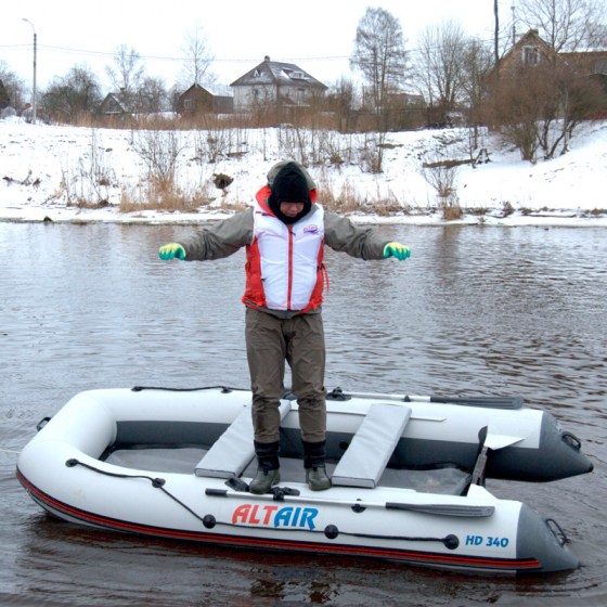 lodka-altair-hd-340-zima